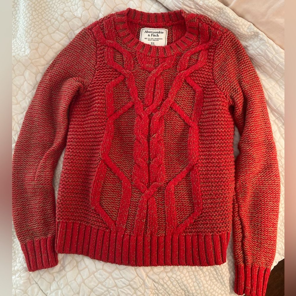 Abercrombie & Fitch cable knit sweater